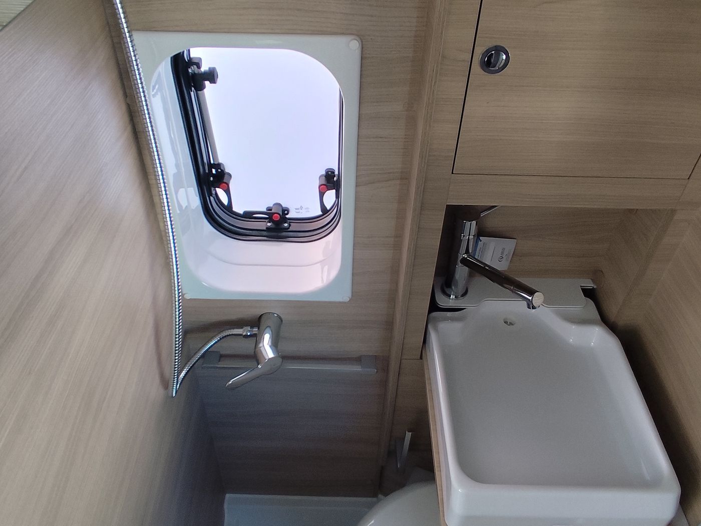 CI KYROS EVO LIMITED 6 XL